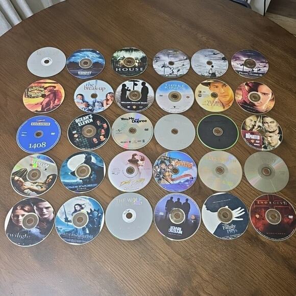 Other - Dvd Movie lot, Over 30 Disks Blow, Underworld, Pearl Harbor Exorcist, Spiderman